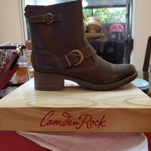 Woman Boots